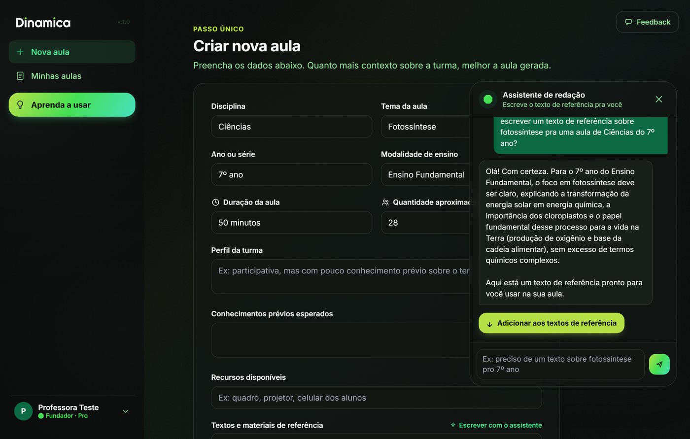 Popup do Assistente de redação da Dinamica, com uma pergunta do professor sobre fotossíntese e a resposta pronta pra usar como texto de referência